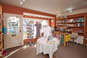 Shop / Commercial Space- click for photo gallery